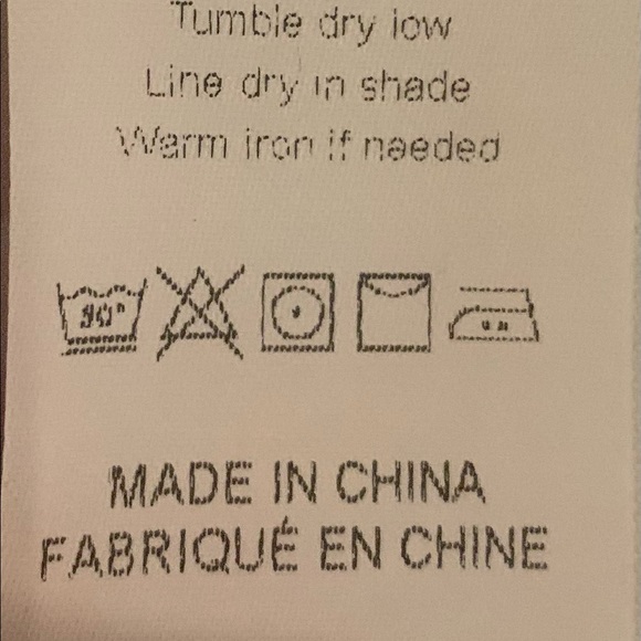 SOLD ✅ White Lightweight Jacket - NWOT -L - Picture 9 of 10